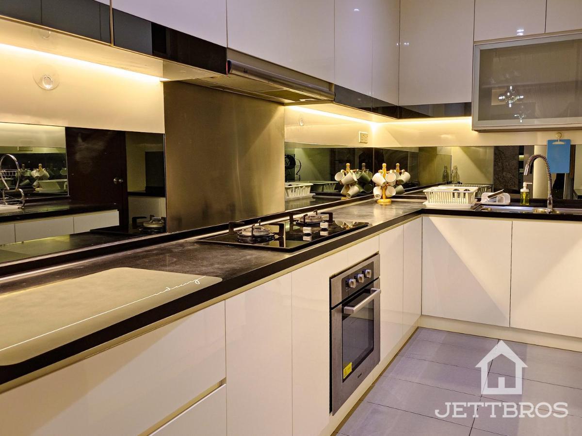 Ksl D'Esplanade By Jettbros Johor Bahru Apartment Exterior photo